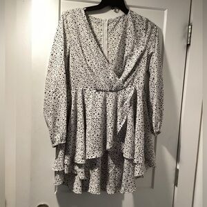 BEAUTIFUL Black and White Dress size small